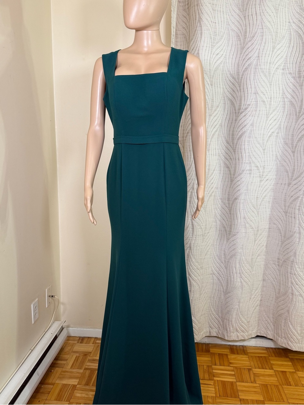 Elegant Teal Square-Neck Evening Gown